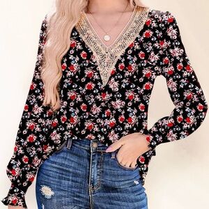 Naggoo Bubble Sleeve V-neck Blouse with Lace Trim Floral Black NWT